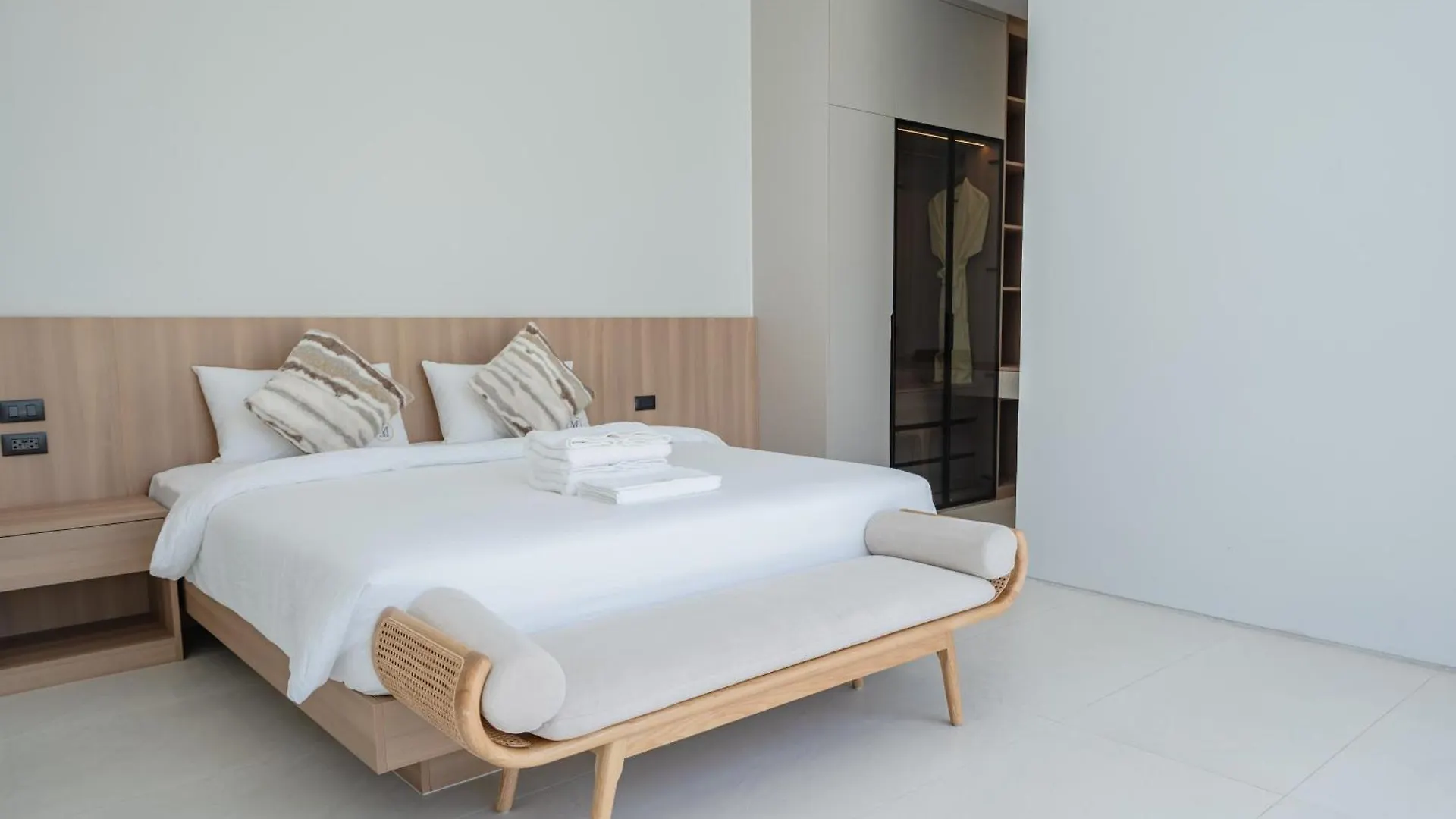 Mouana Breeze Mai Khao 5-Bedroom Pool Villa 9914