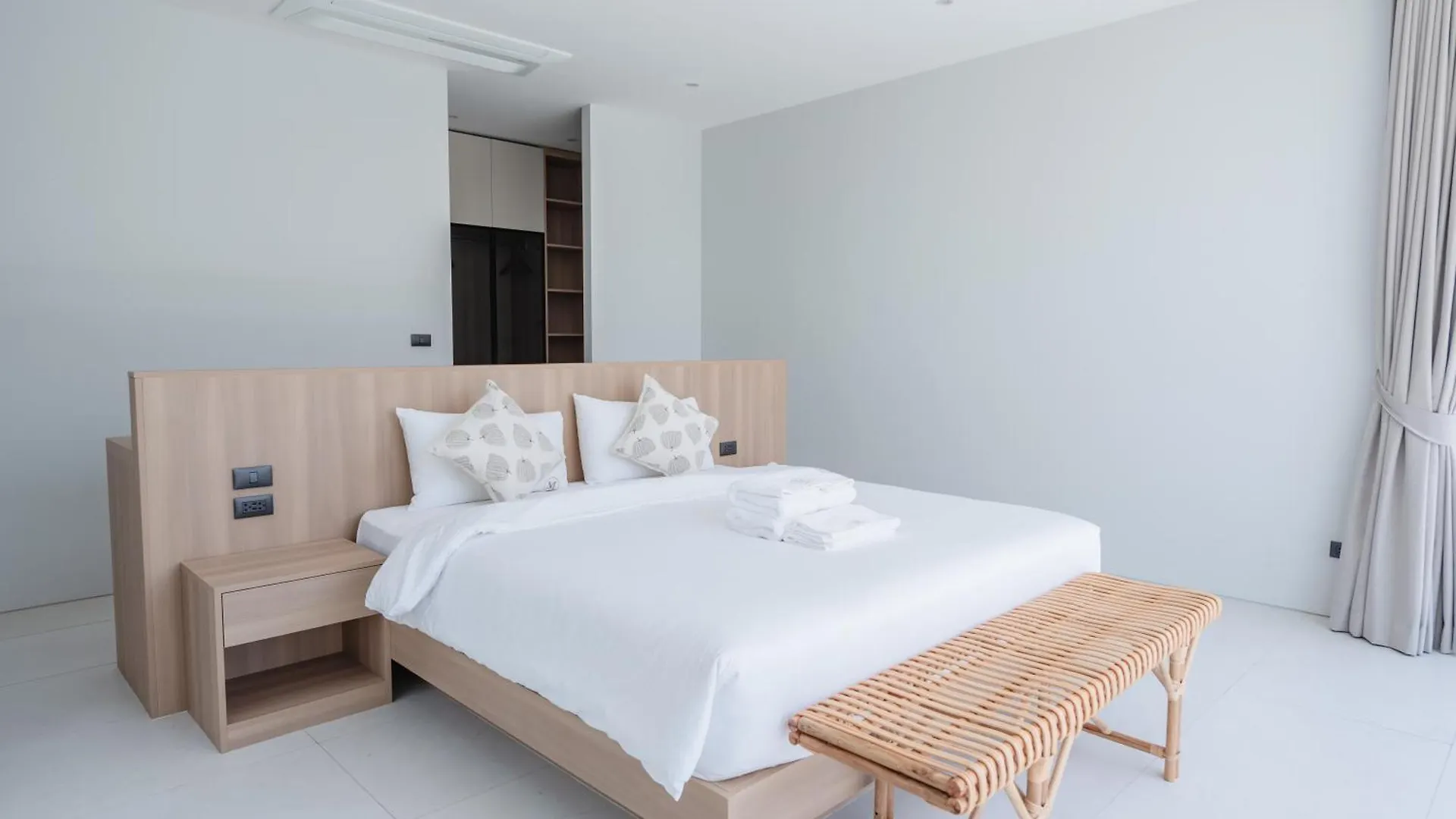 Mouana Breeze Mai Khao 5-Bedroom Pool Villa 9914 Thailand