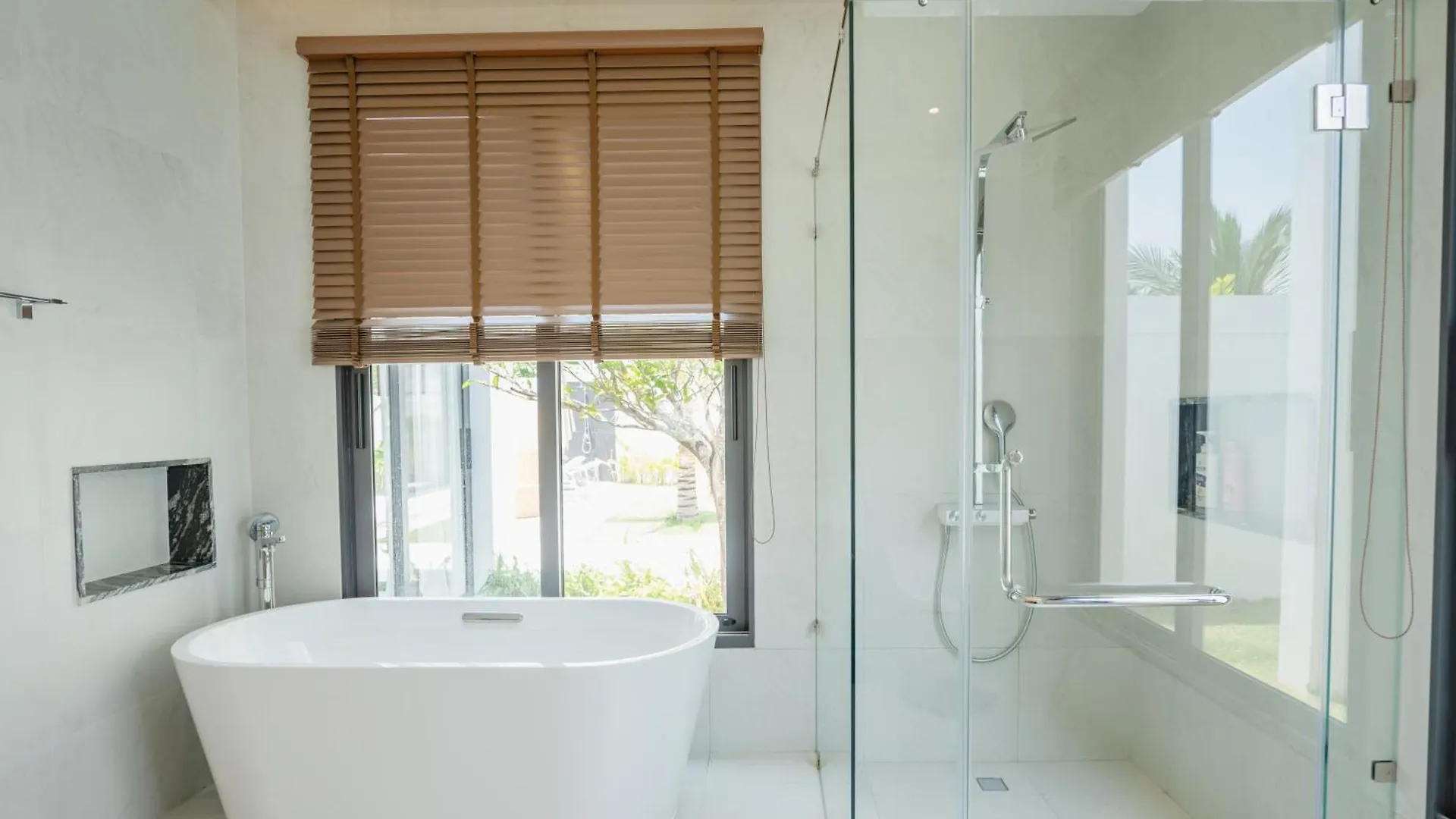 Mouana Breeze Mai Khao 5-Bedroom Pool Villa 9914 Thailand