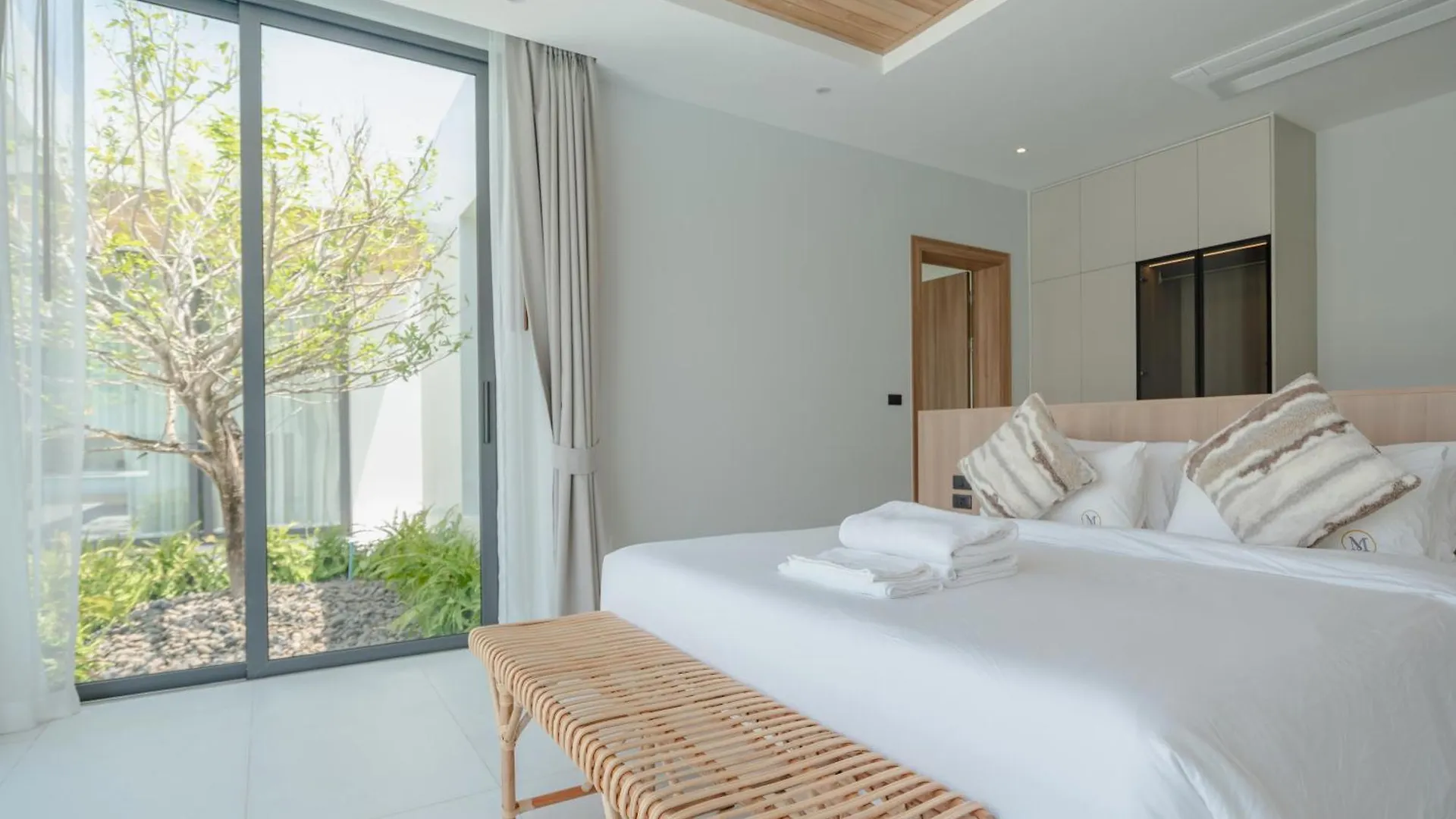 Mouana Breeze Mai Khao 5-Bedroom Pool Villa 9914 Thailand