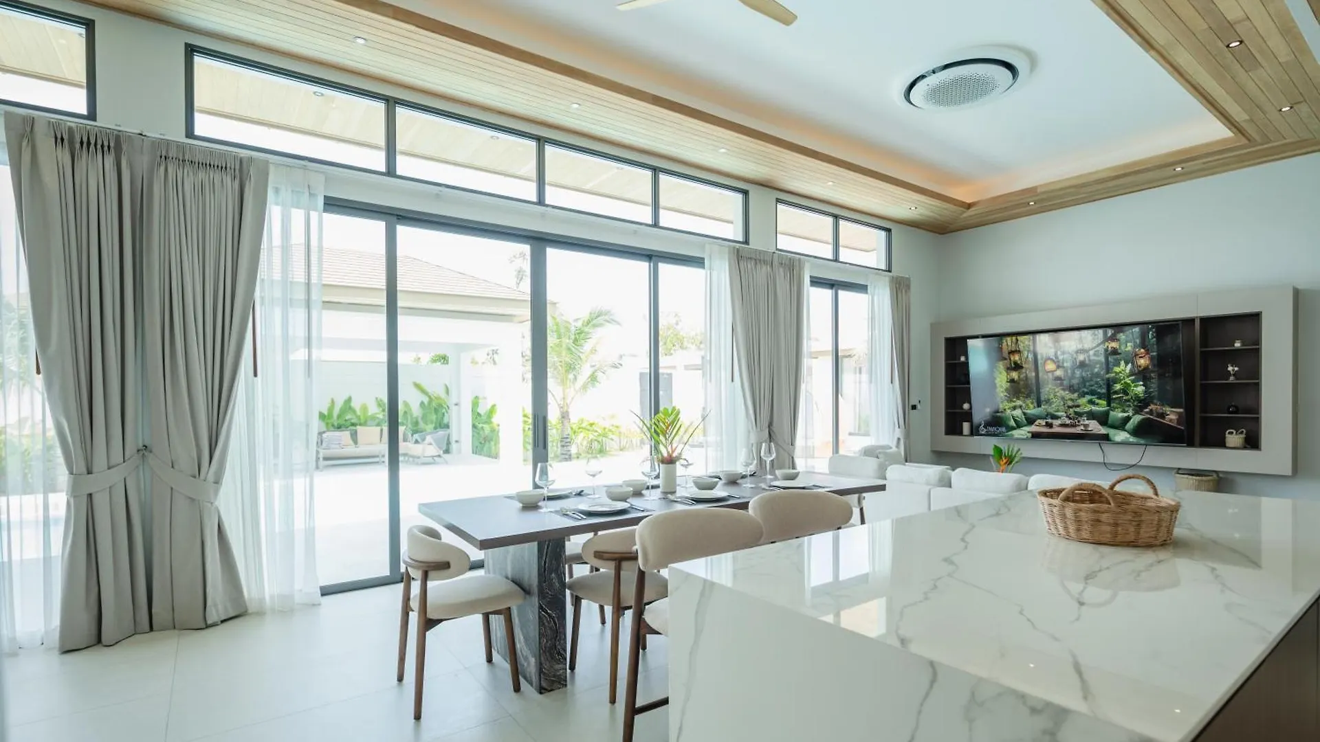 Mouana Breeze Mai Khao 5-Bedroom Pool Villa 9914 Thailand